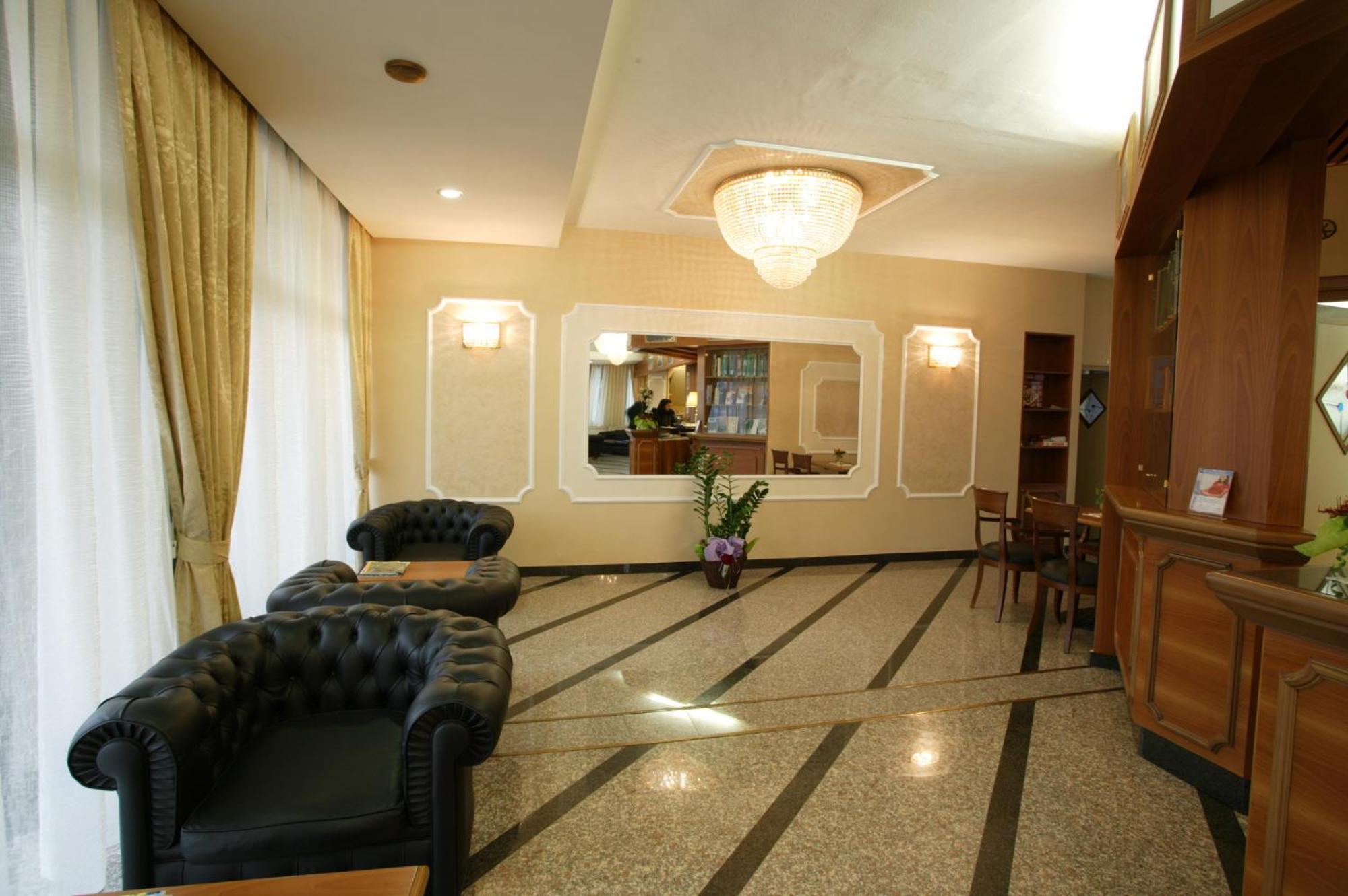 Hotel Alexander Cesena Luaran gambar