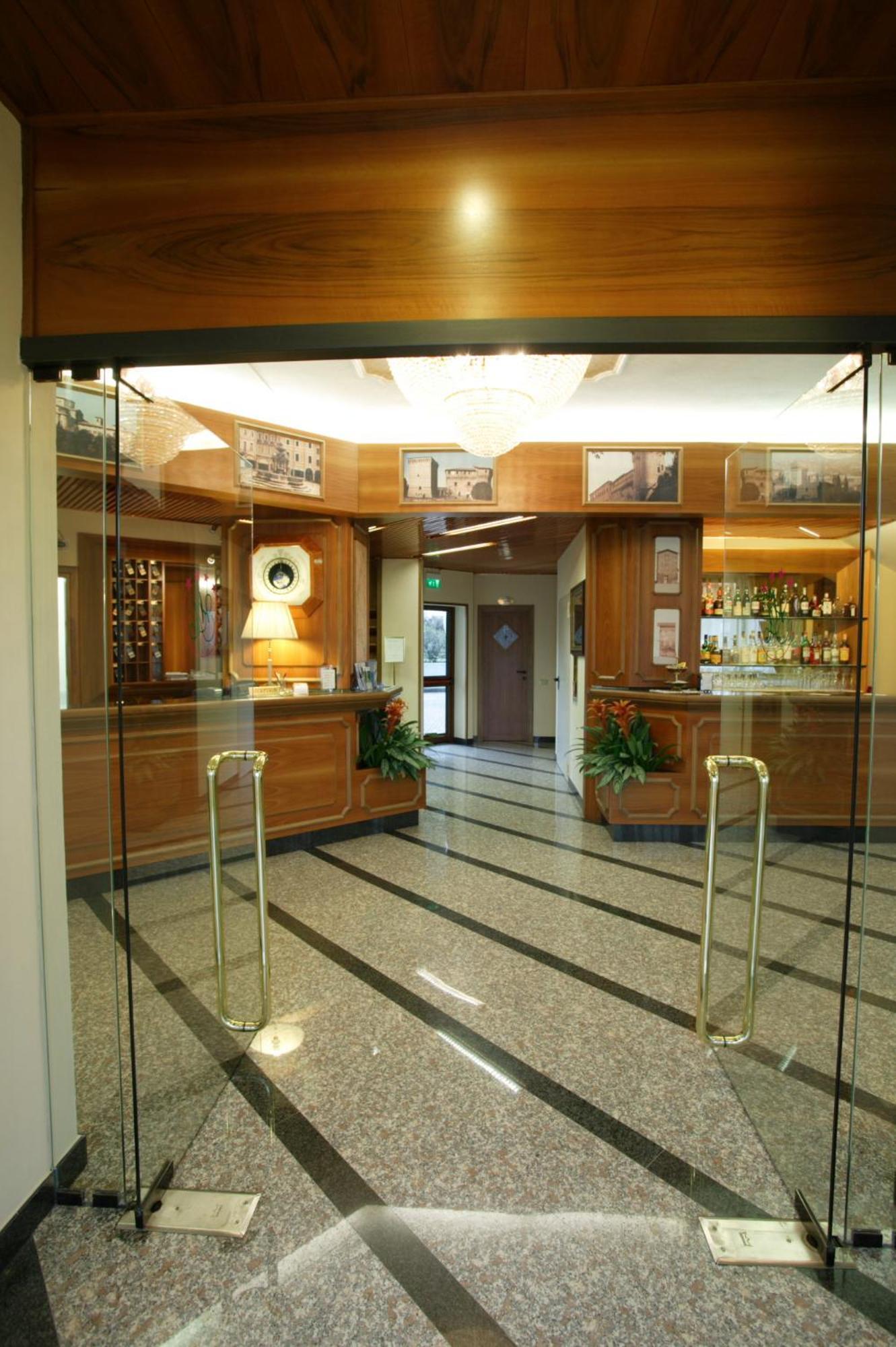 Hotel Alexander Cesena Luaran gambar
